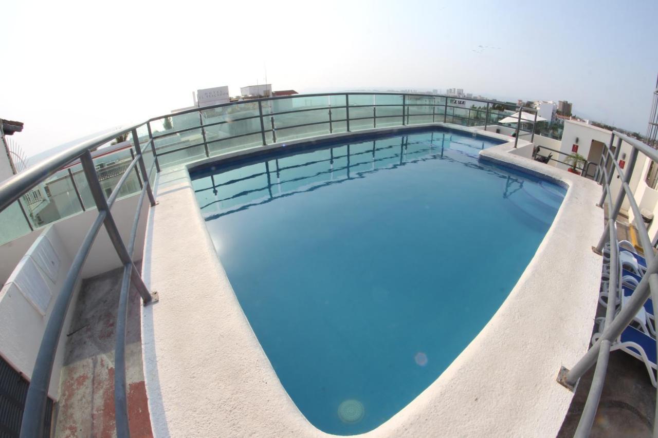 Hotel Portonovo Plaza Malecon Puerto Vallarta Luaran gambar